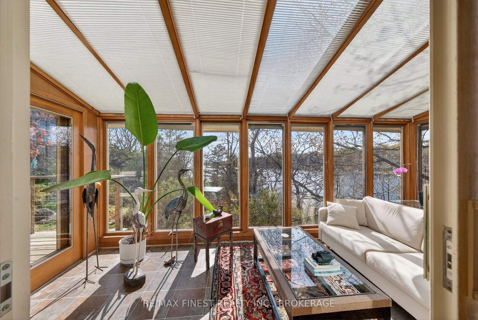 10 Warbler Lane • Kingston, ON photo 24