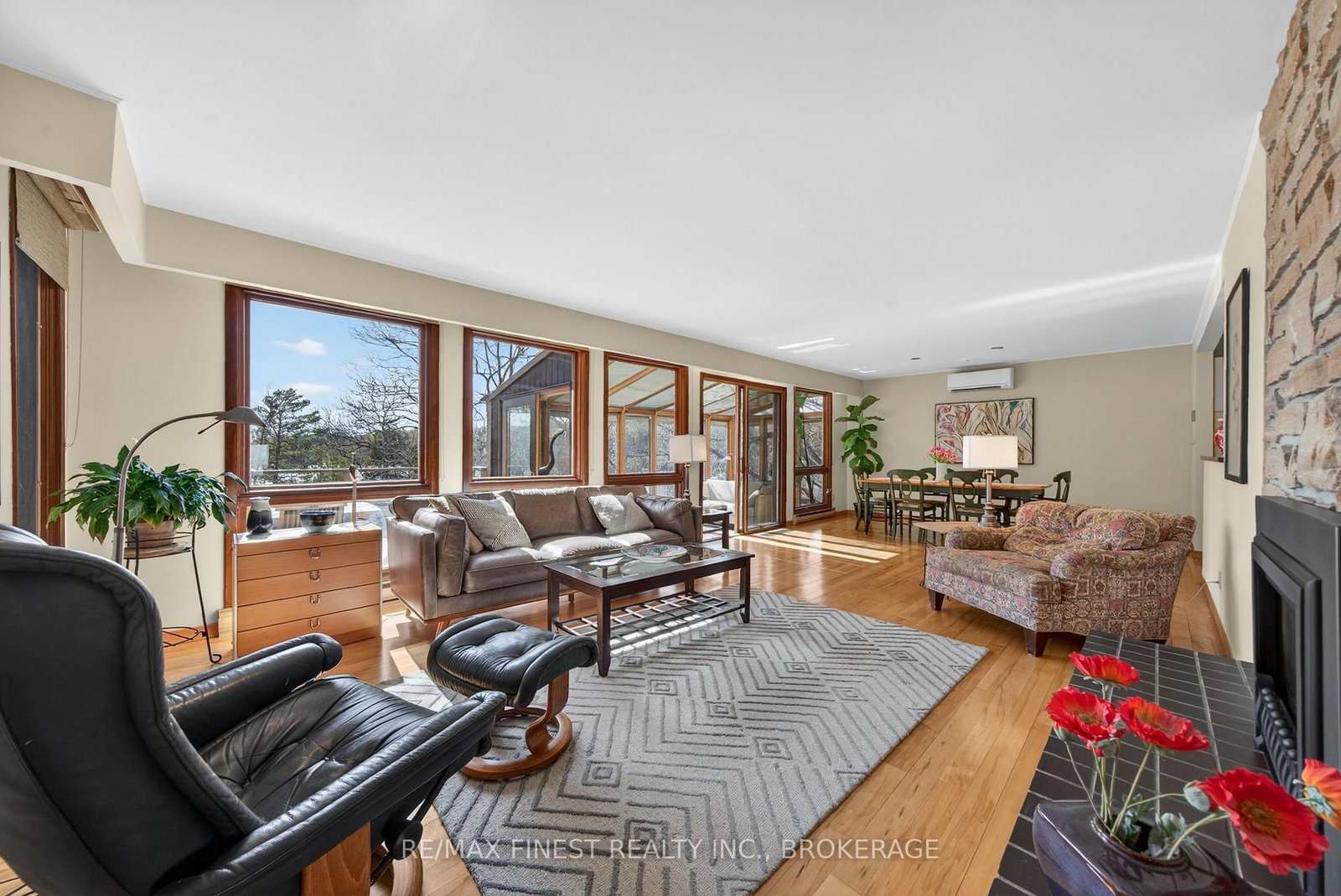 10 Warbler Lane • Kingston, ON photo 29