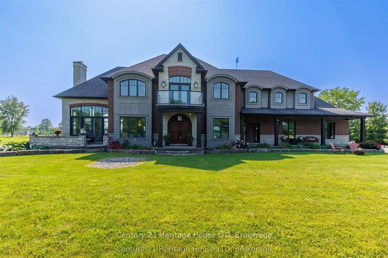 home for sale on 12679 Niagara Pkwy