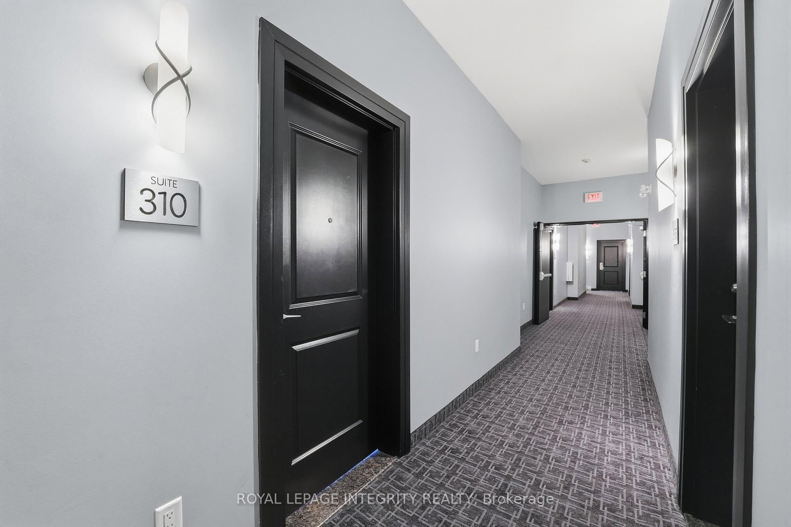 682 Churchill Avenue N, Unit 310 - Photo 6