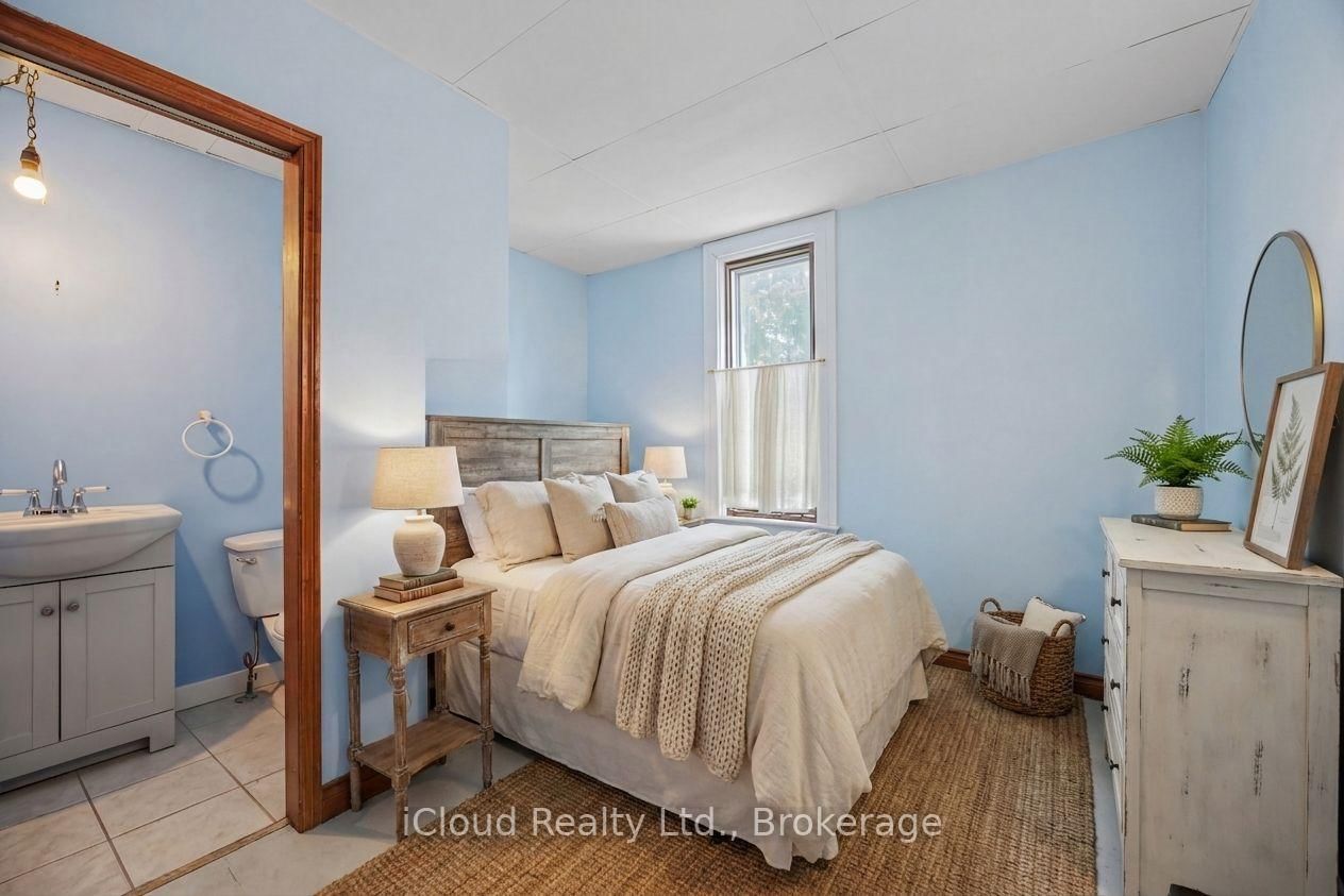 316 Gordon Street • Shelburne, ON photo 11