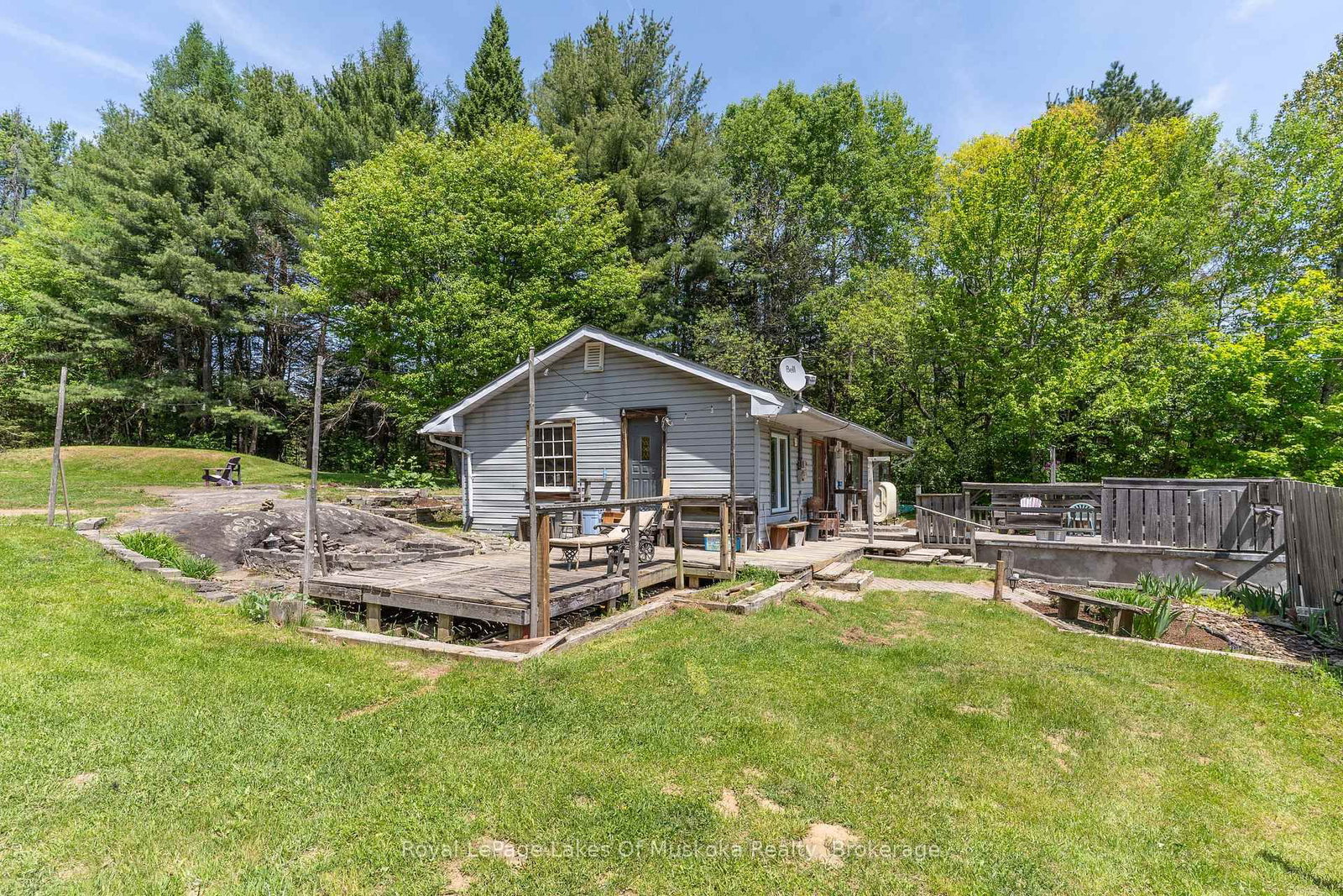 244 South Mary Lake Road • Huntsville, ON photo 11