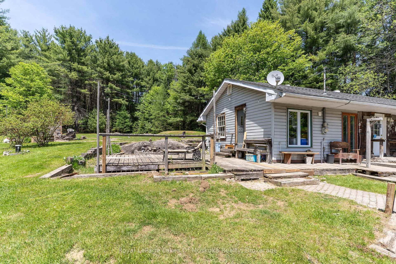 244 South Mary Lake Road • Huntsville, ON photo 6