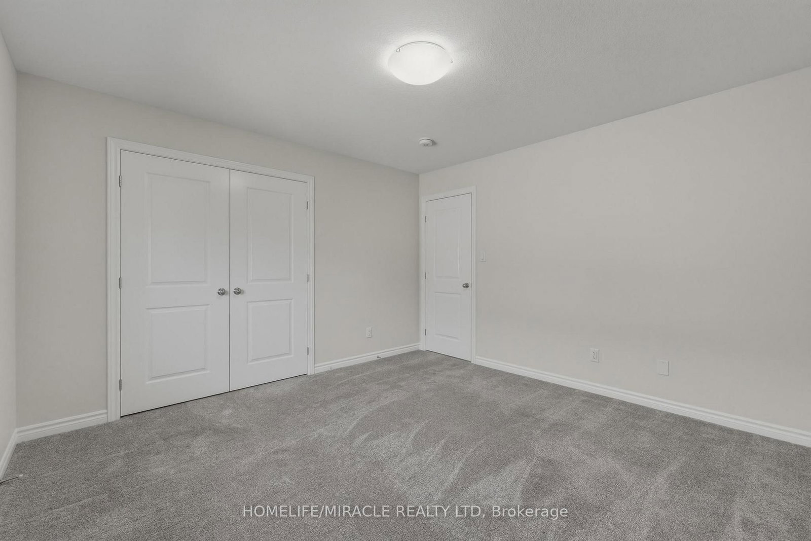 4079 Campbell Street, London South — photo 36