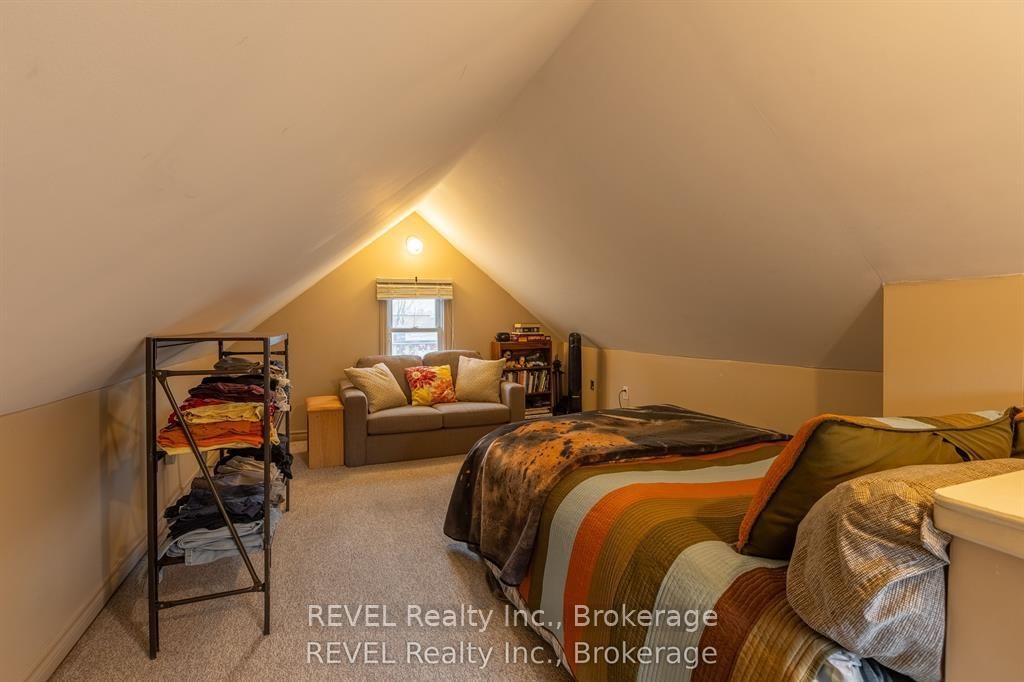 92-94 Kent Street • Port Colborne, ON photo 35