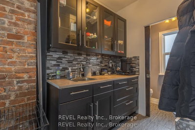 92-94 Kent Street • Port Colborne, ON photo 8