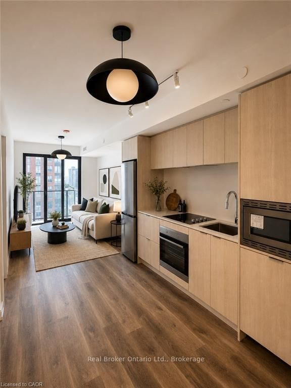 905 - 1 Jarvis Street