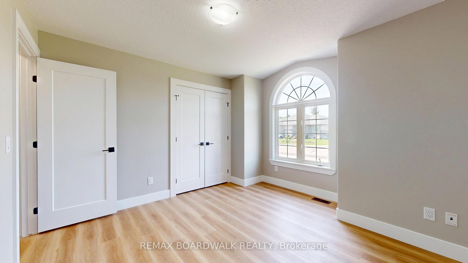 1025 Aspen Drive • Brockville, ON photo 14