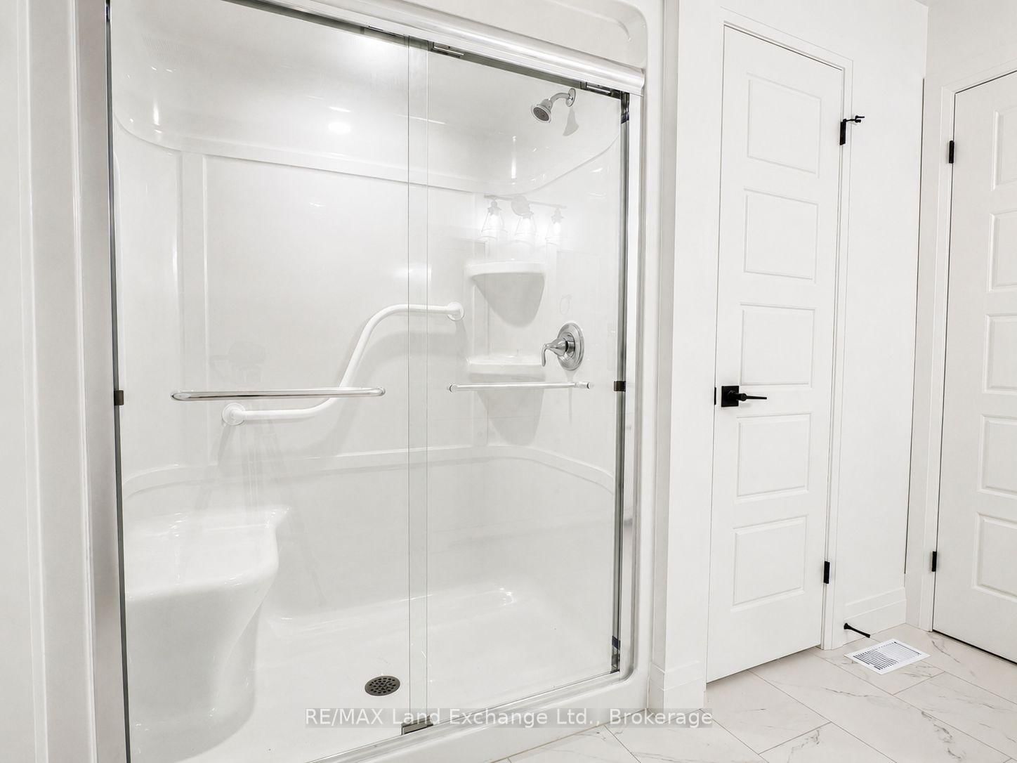 86 Eagle Court • #18 • Saugeen Shores, ON photo 27