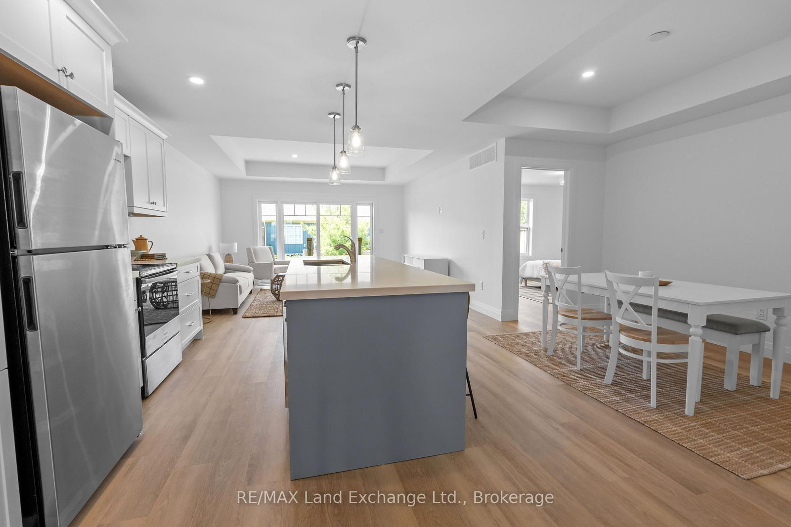 98 Eagle Court • Saugeen Shores, ON photo 10