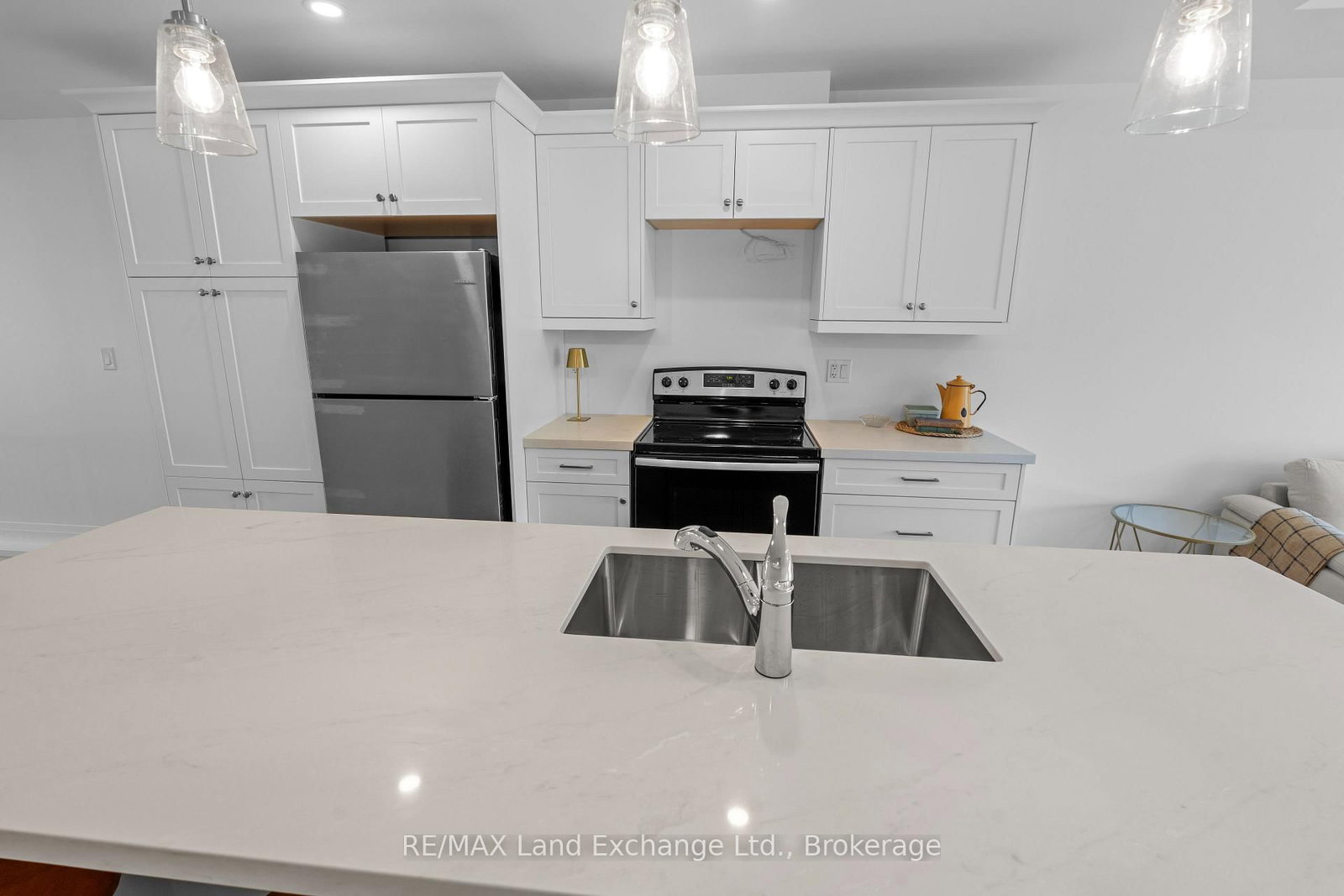 98 Eagle Court • Saugeen Shores, ON photo 17