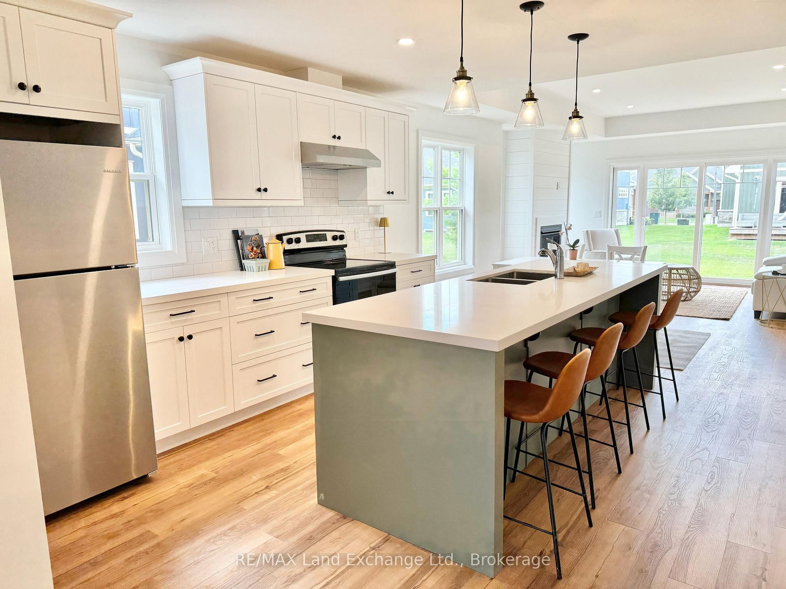 94 Eagle Court • Saugeen Shores, ON photo 6