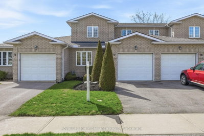 17 Pinegrove Court