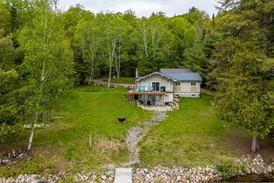 1056 Inawendawin Road — photo 3