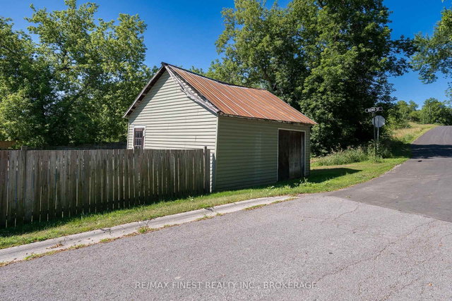 13 Concession Street