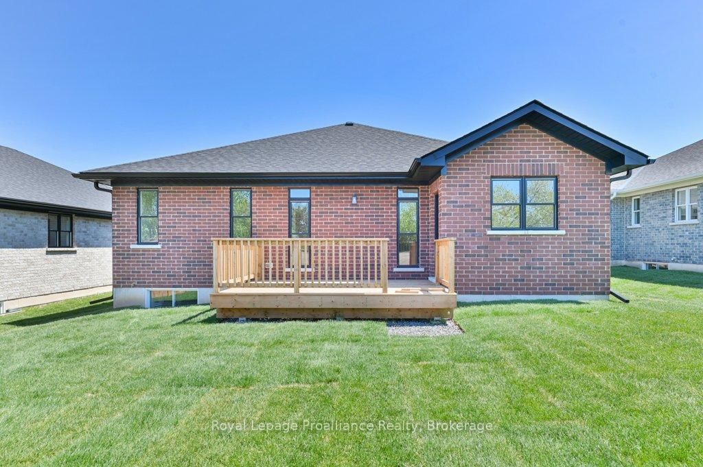 8 Dunmor Street • Stirling, ON photo 33