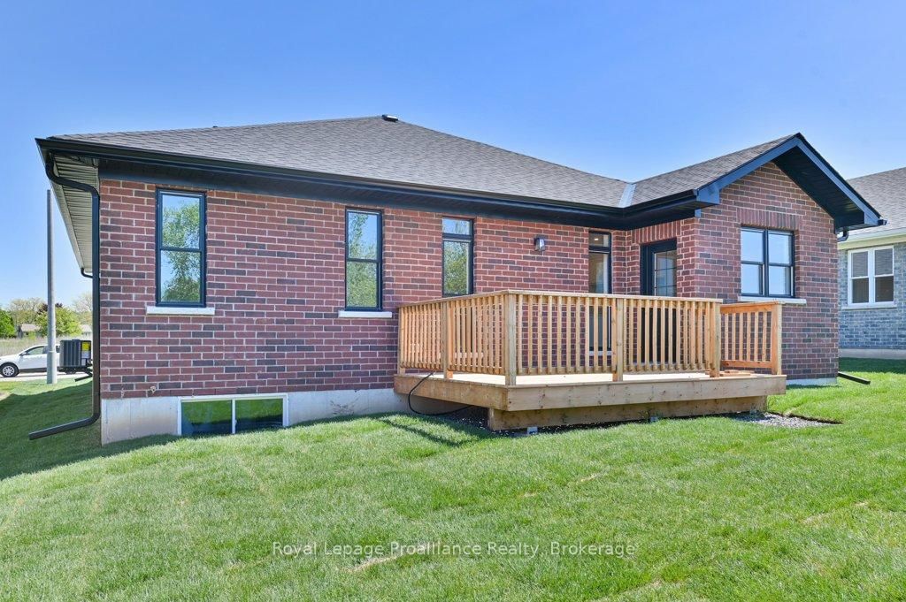 8 Dunmor Street • Stirling, ON photo 34