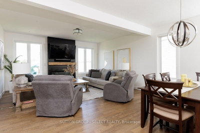 2538 Buroak Drive • London North, ON photo 5