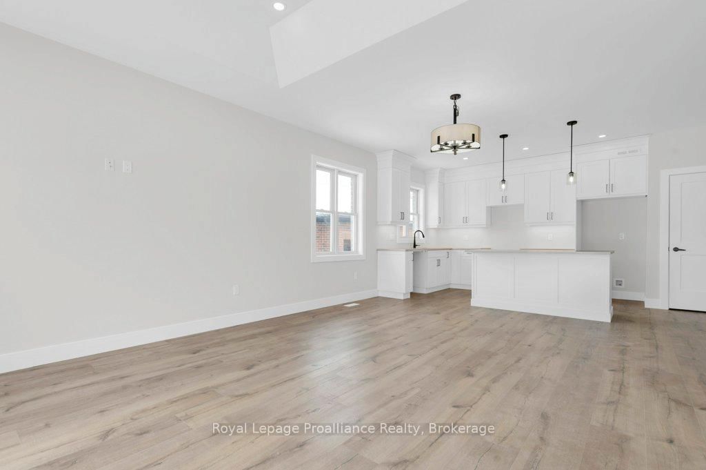 10 Dunmor Street • Stirling, ON photo 21
