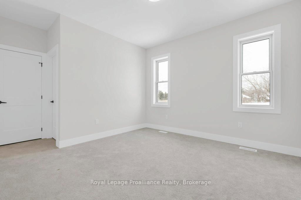 10 Dunmor Street • Stirling, ON photo 22