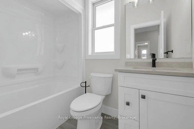 10 Dunmor Street • Stirling, ON photo 8