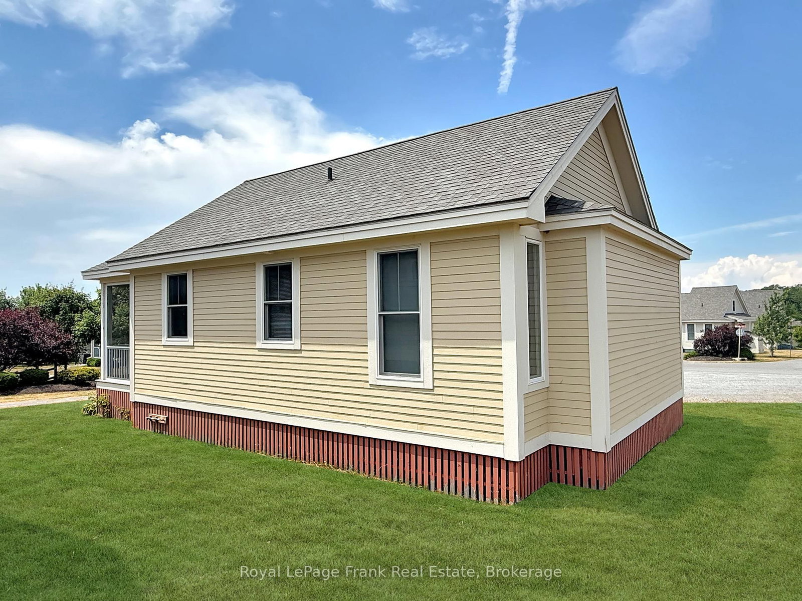 13 Butternut Lane • #27 • Prince Edward County, ON photo 5