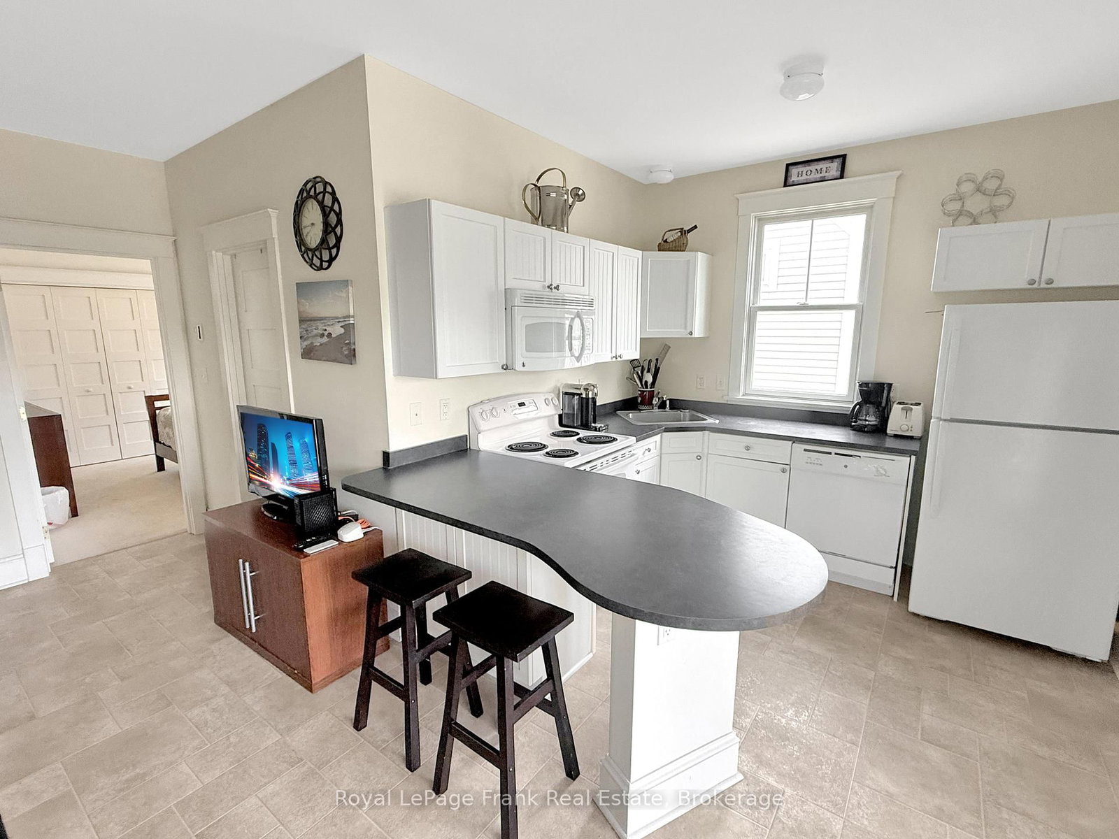 13 Butternut Lane • #27 • Prince Edward County, ON photo 9