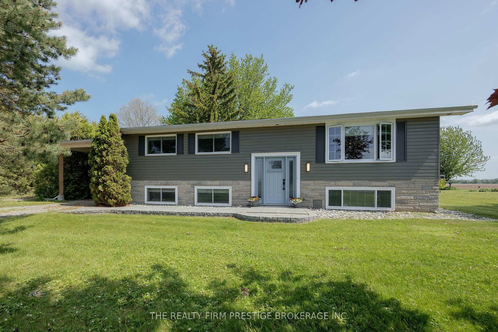 34420 Gore Road • South Huron, ON photo 3