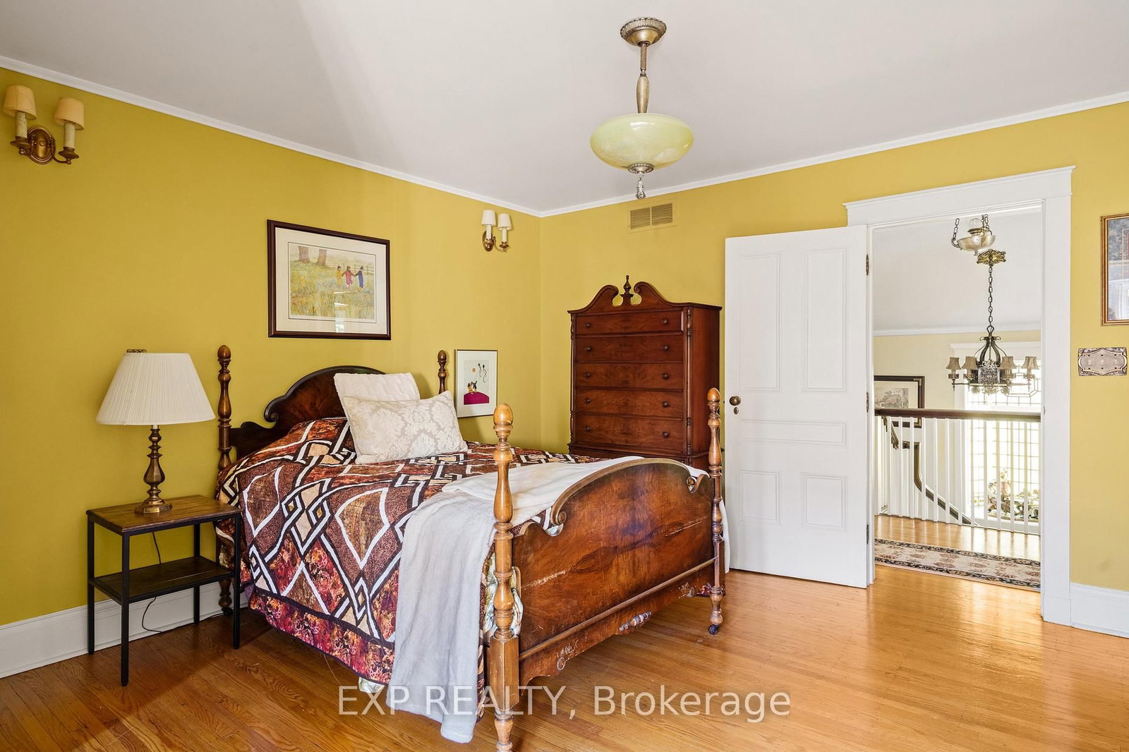 15 Trafalgar Street • St. Catharines, ON photo 27
