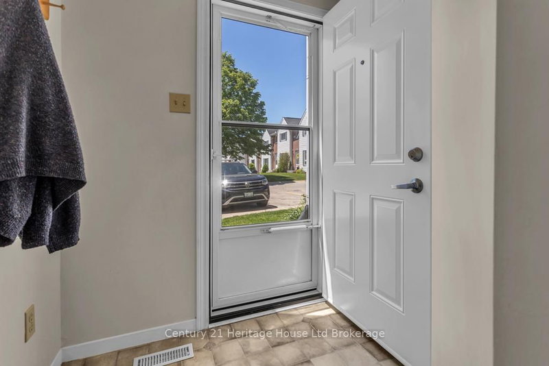 15 - 380 Quarterline Road