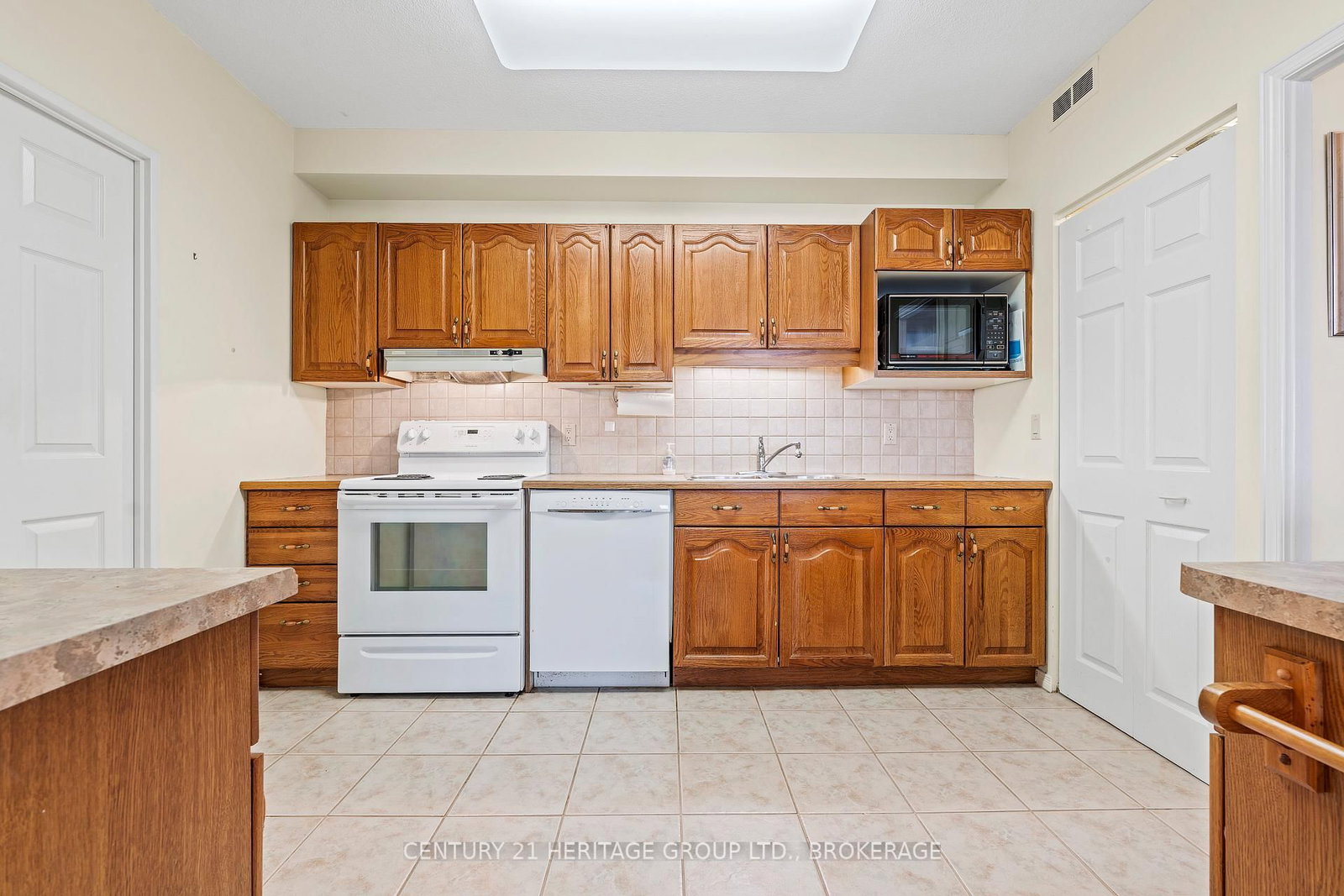 1000 King Street W • #1202 • Kingston, ON photo 20