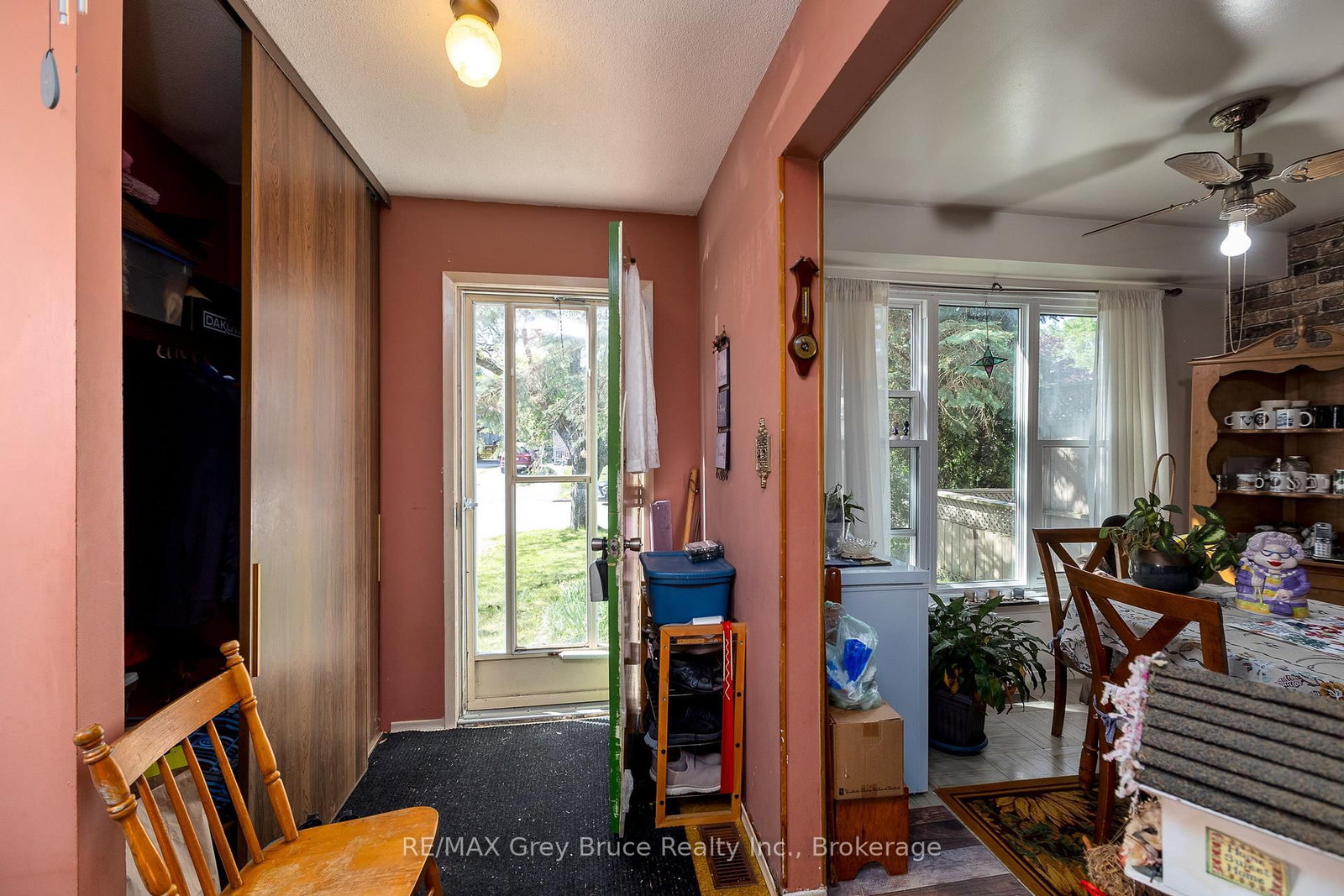 1068 11th Street E • Owen Sound, ON photo 3