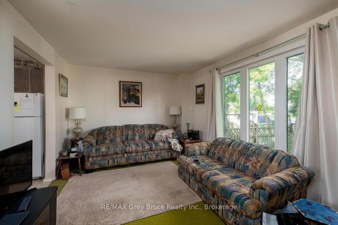 1068 11th Street E • Owen Sound, ON photo 9