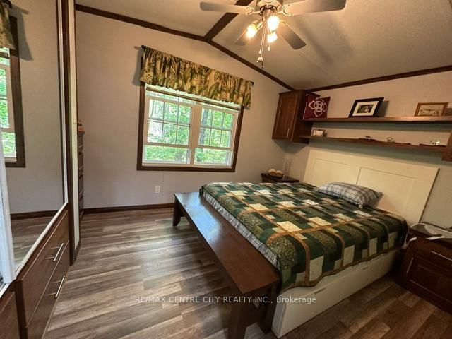 22790 Amiens Road • #37 • Middlesex Centre, ON photo 9