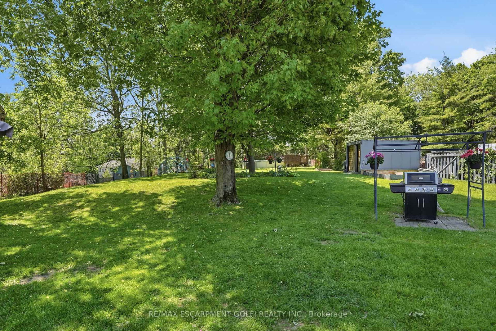 925 HIGHWAY 6 N • Hamilton, ON photo 18