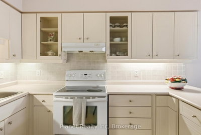 71 Bayberry Drive • #D301 • Guelph, ON photo 9