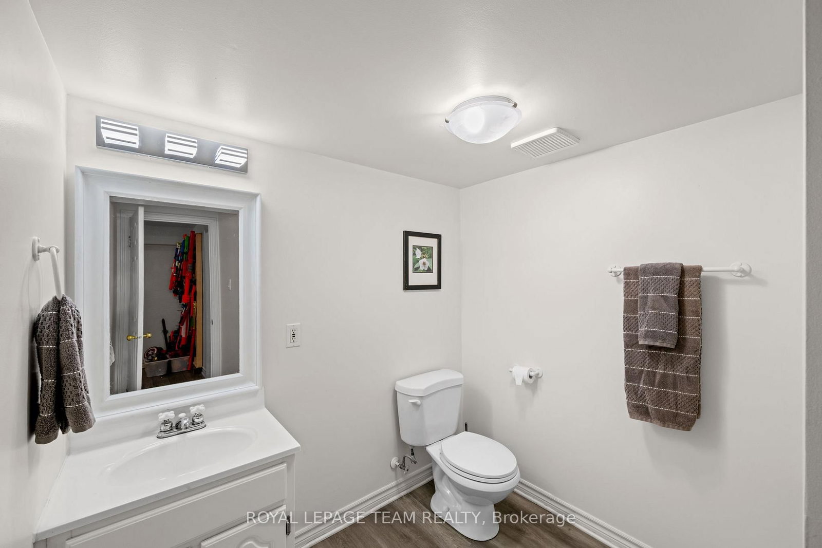 5040 Stonecrest Road • Ottawa, ON photo 39