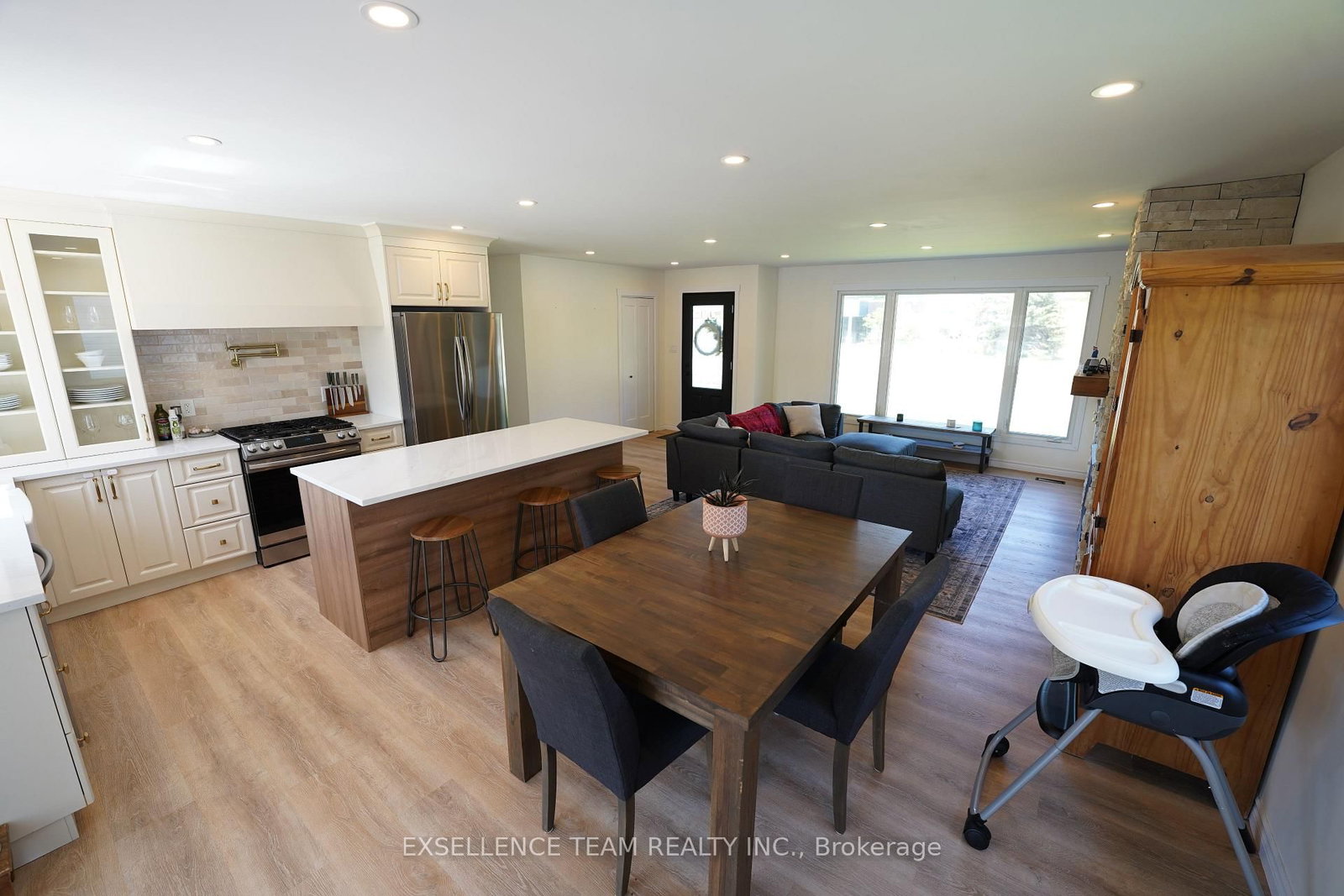 616 Surgenor Street W • Cornwall, ON photo 17