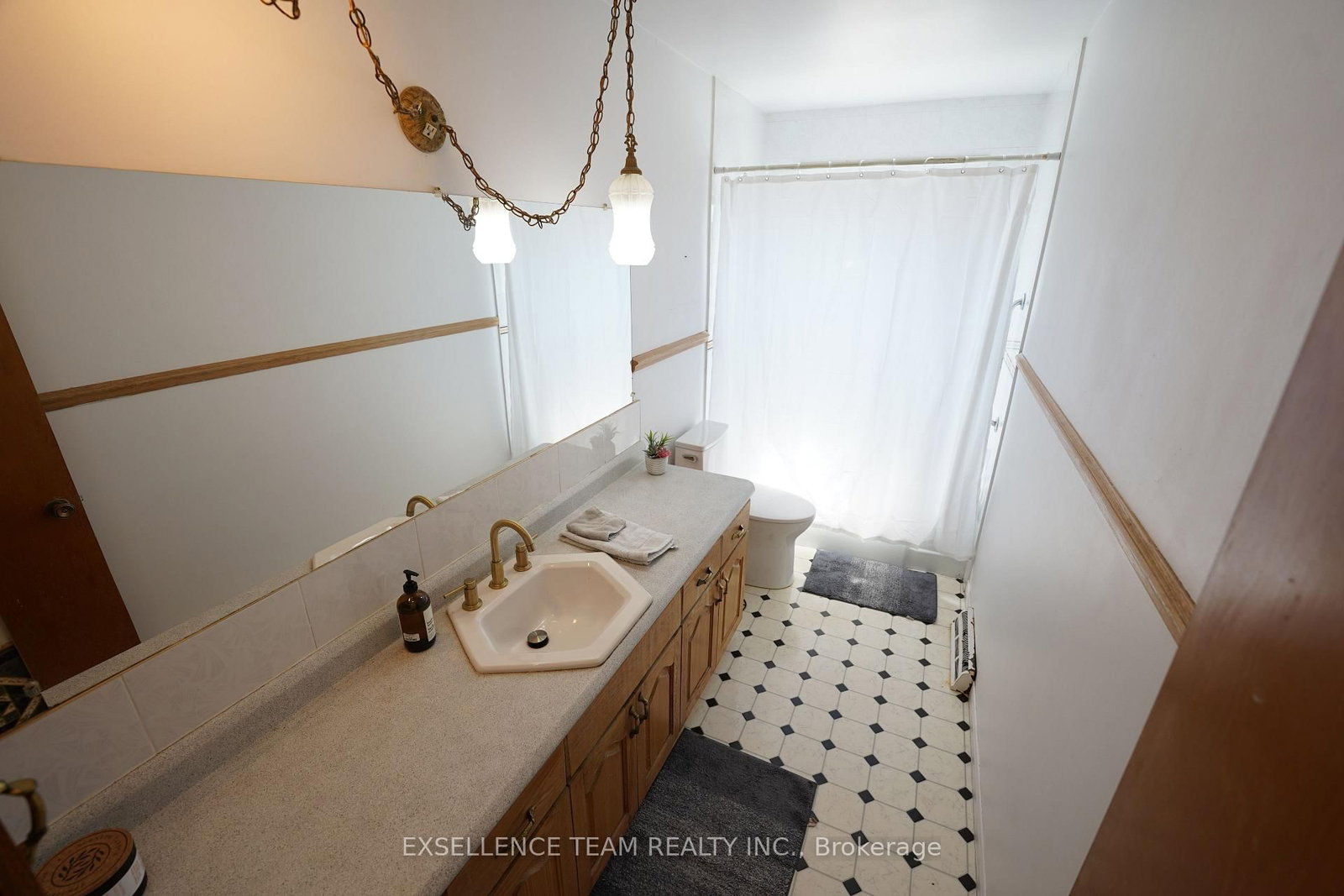 616 Surgenor Street W • Cornwall, ON photo 23