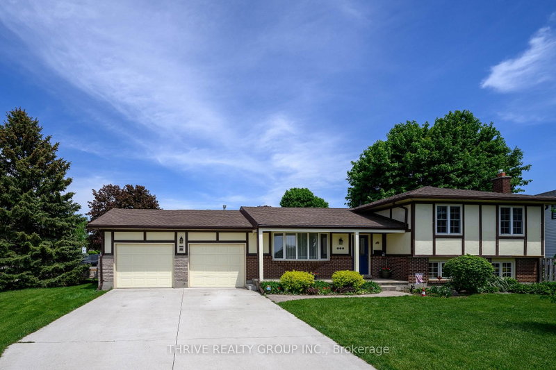 home for sale on 235 Stanley Street S