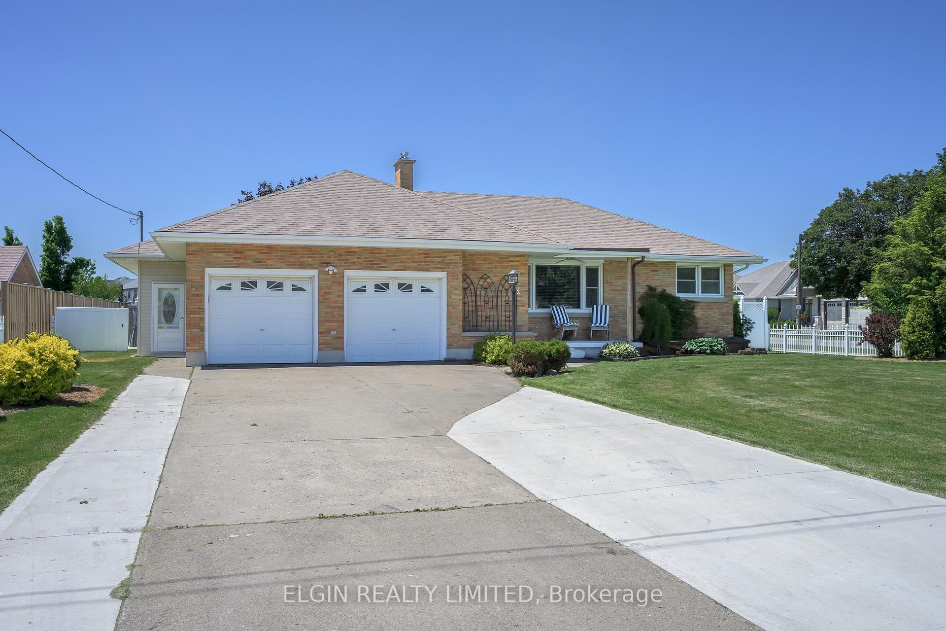 2 Lyndale Avenue