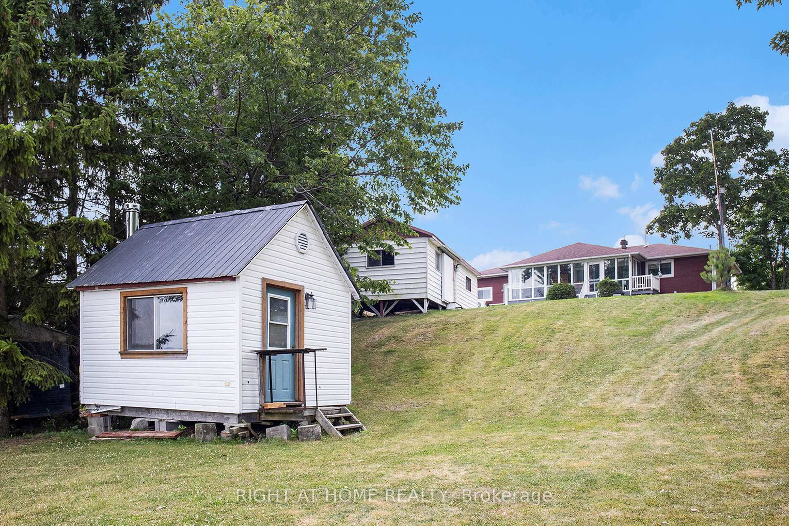 1103 Conc 1 Alfred Road • Alfred and Plantagenet, ON photo 31