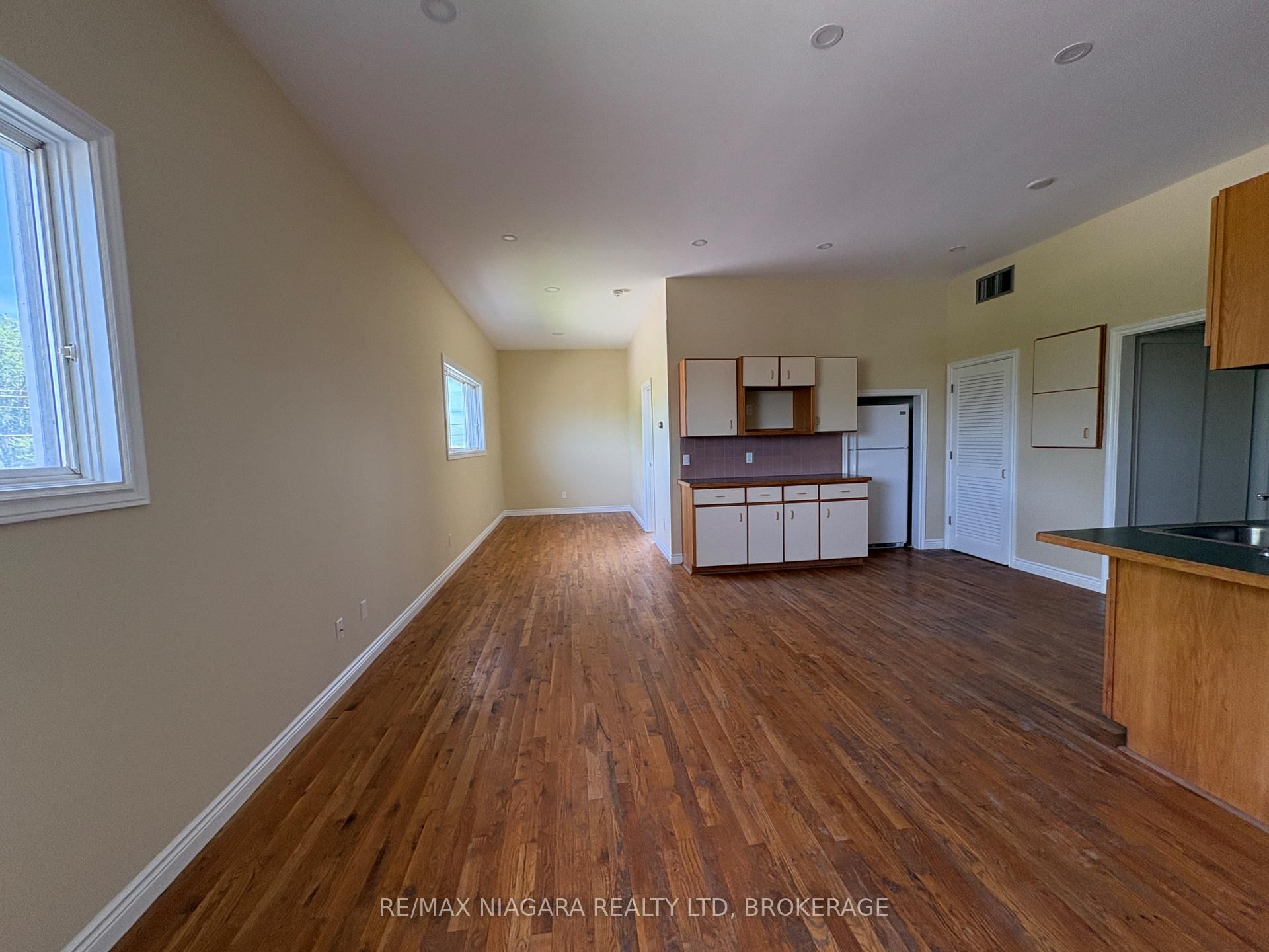 350 Walden Boulevard, Unit F