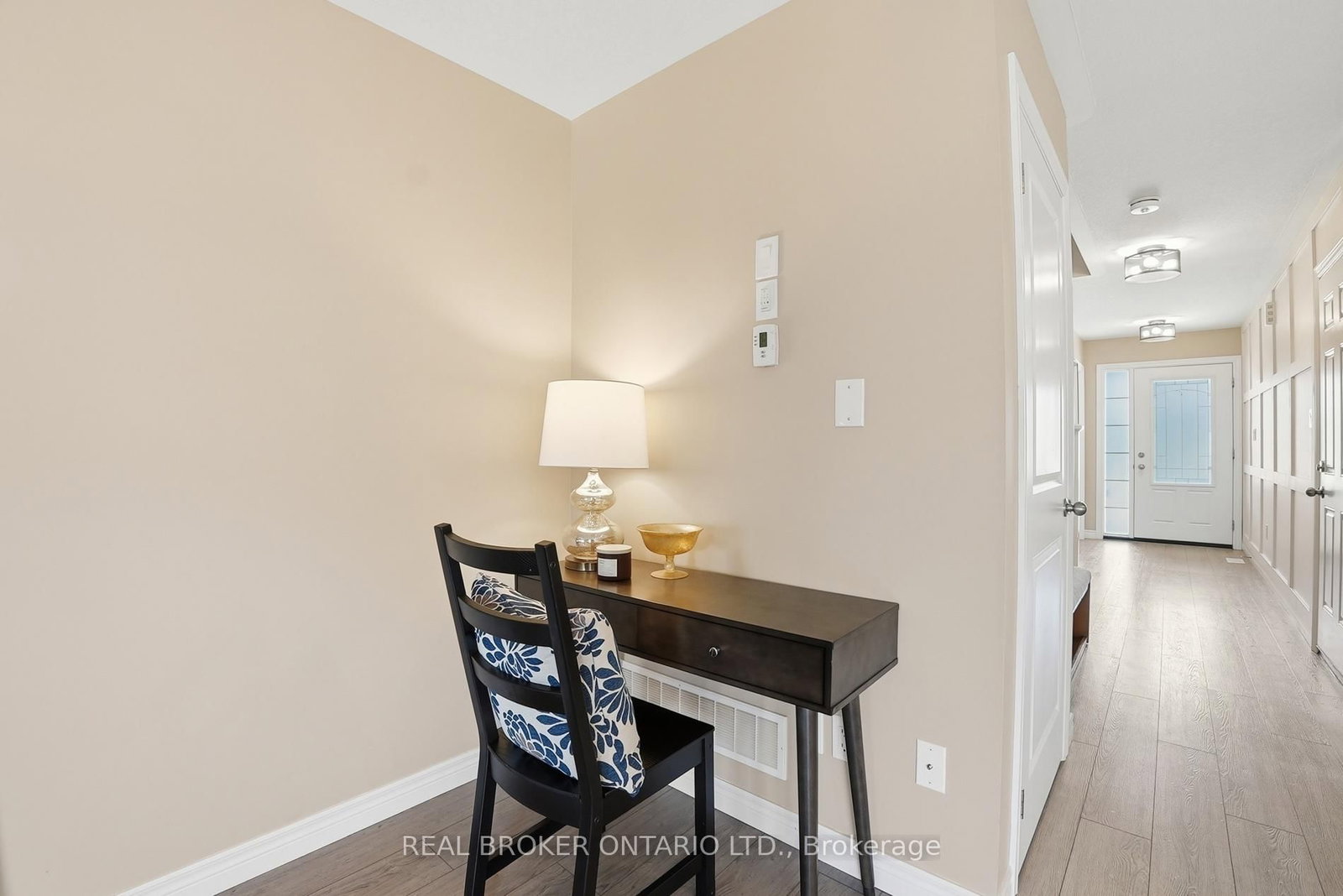 28 Isaac Street • Woolwich, ON photo 9