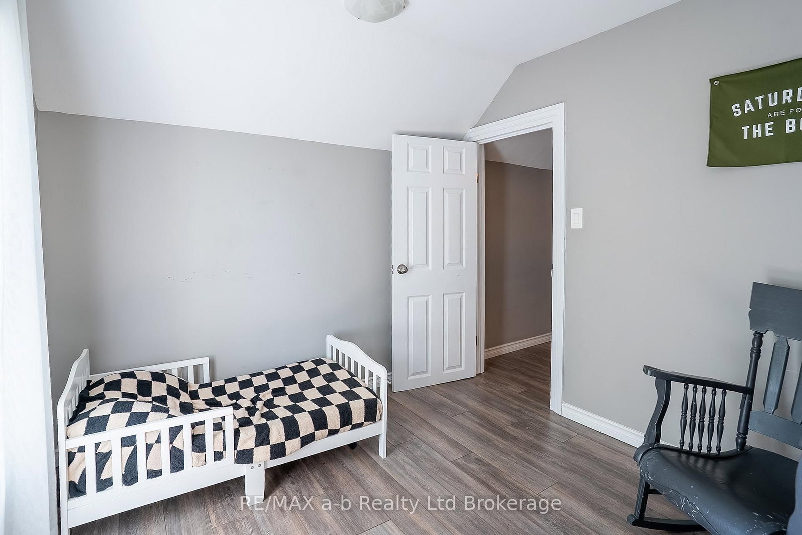 80 N STOVER Street • Norwich, ON photo 22