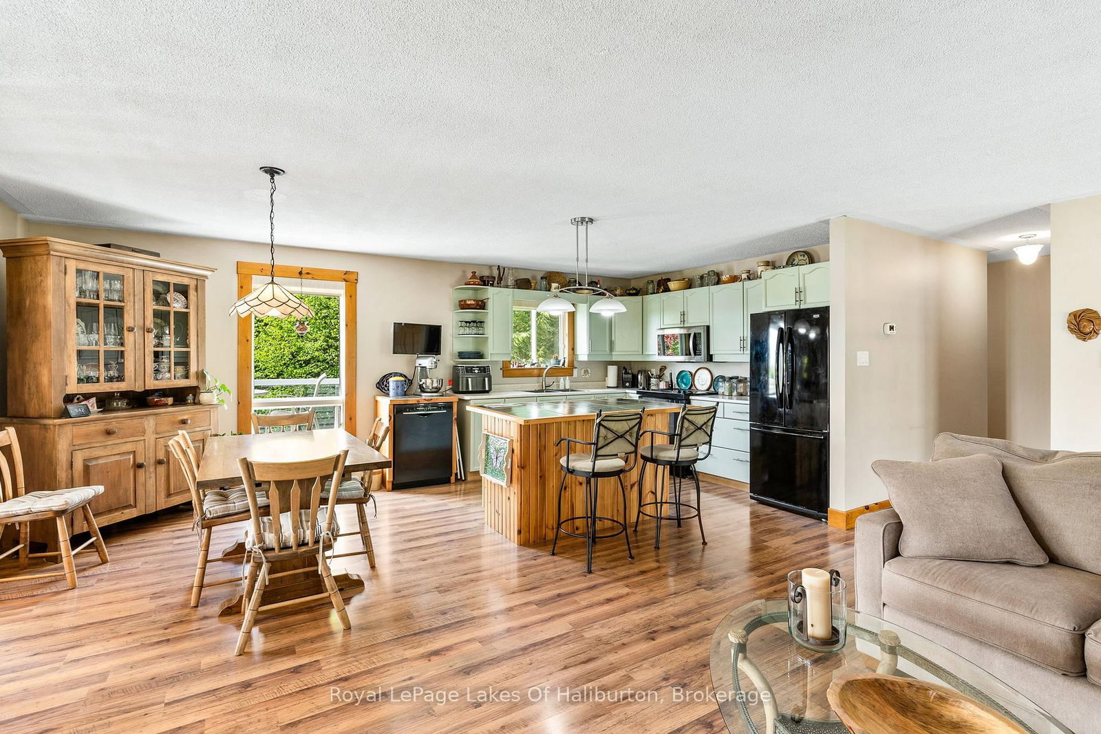 1123 Balmoral Lane • Highlands East, ON photo 11