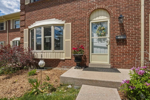388 Homestead Court