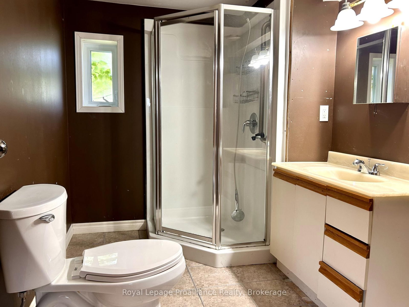 63 Whites Road • #84 • Quinte West, ON photo 15