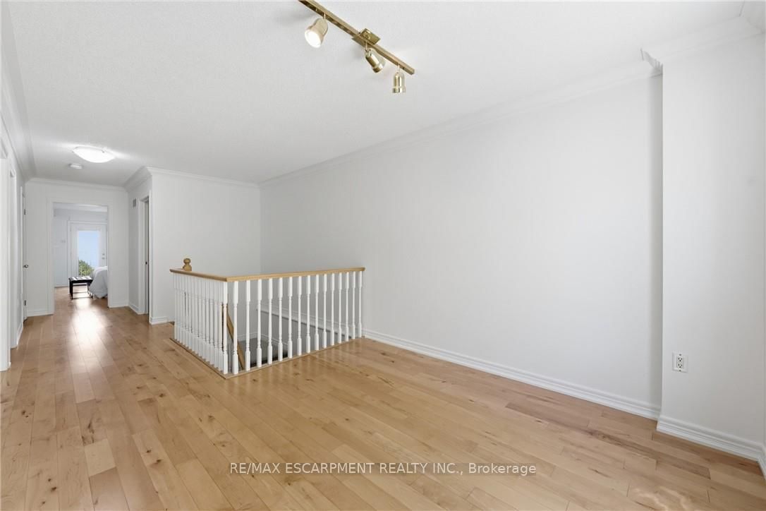 85 EDGEWATER Drive • #6 • Hamilton, ON photo 28