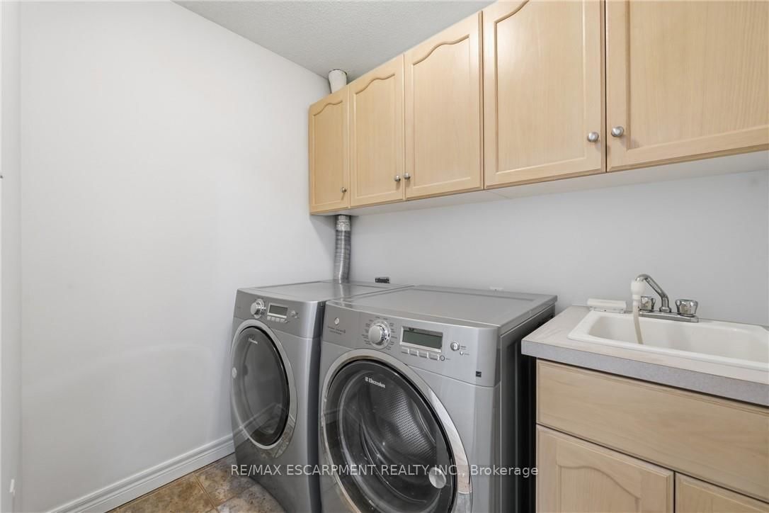 85 EDGEWATER Drive • #6 • Hamilton, ON photo 29